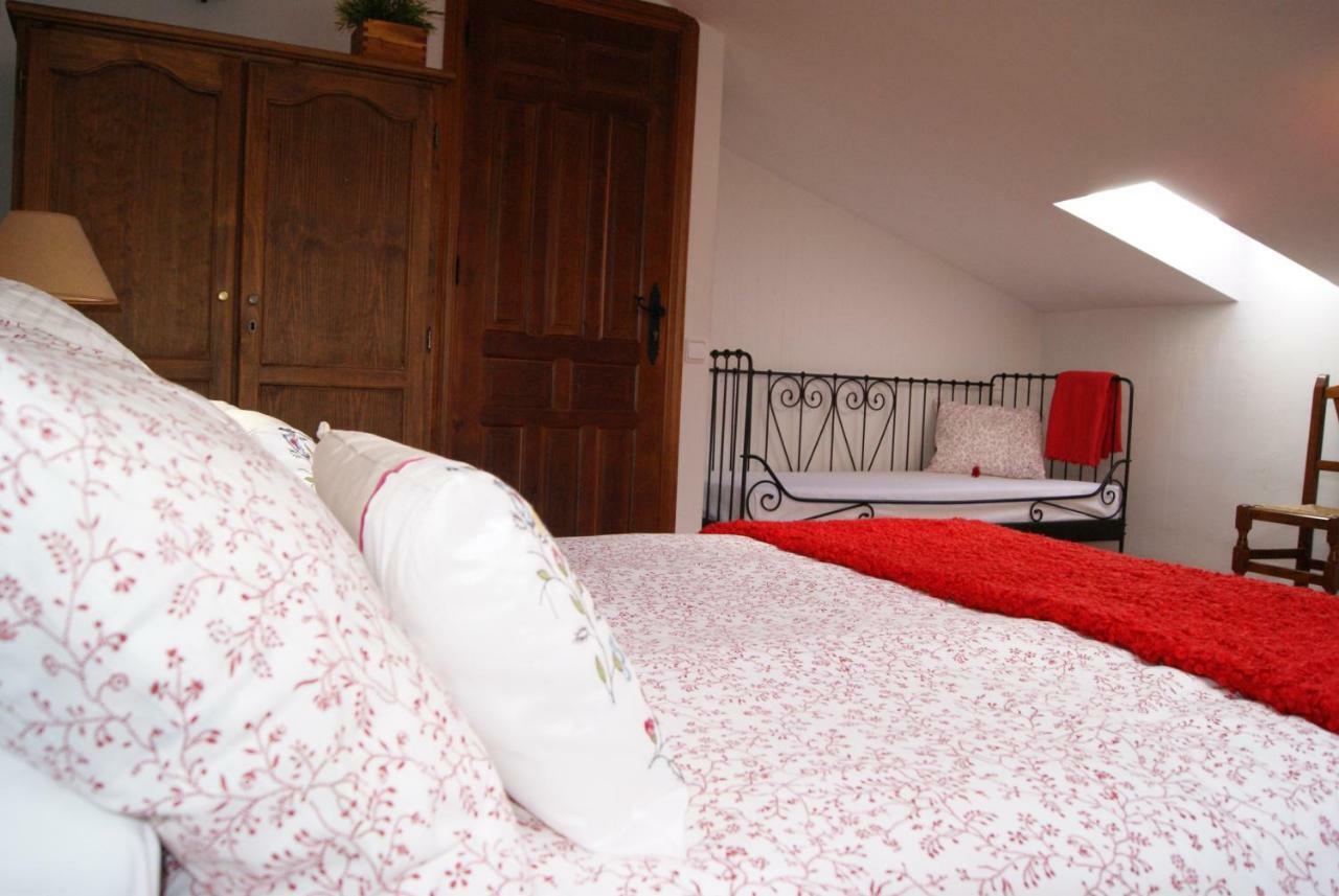 Apartamento 2 4/6 Pax Casa Rural El Sauce. A 2,5 Km De Cuenca Capital Nohales Bagian luar foto