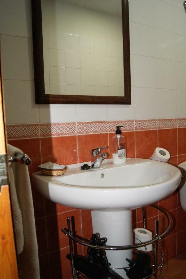 Apartamento 2 4/6 Pax Casa Rural El Sauce. A 2,5 Km De Cuenca Capital Nohales Bagian luar foto