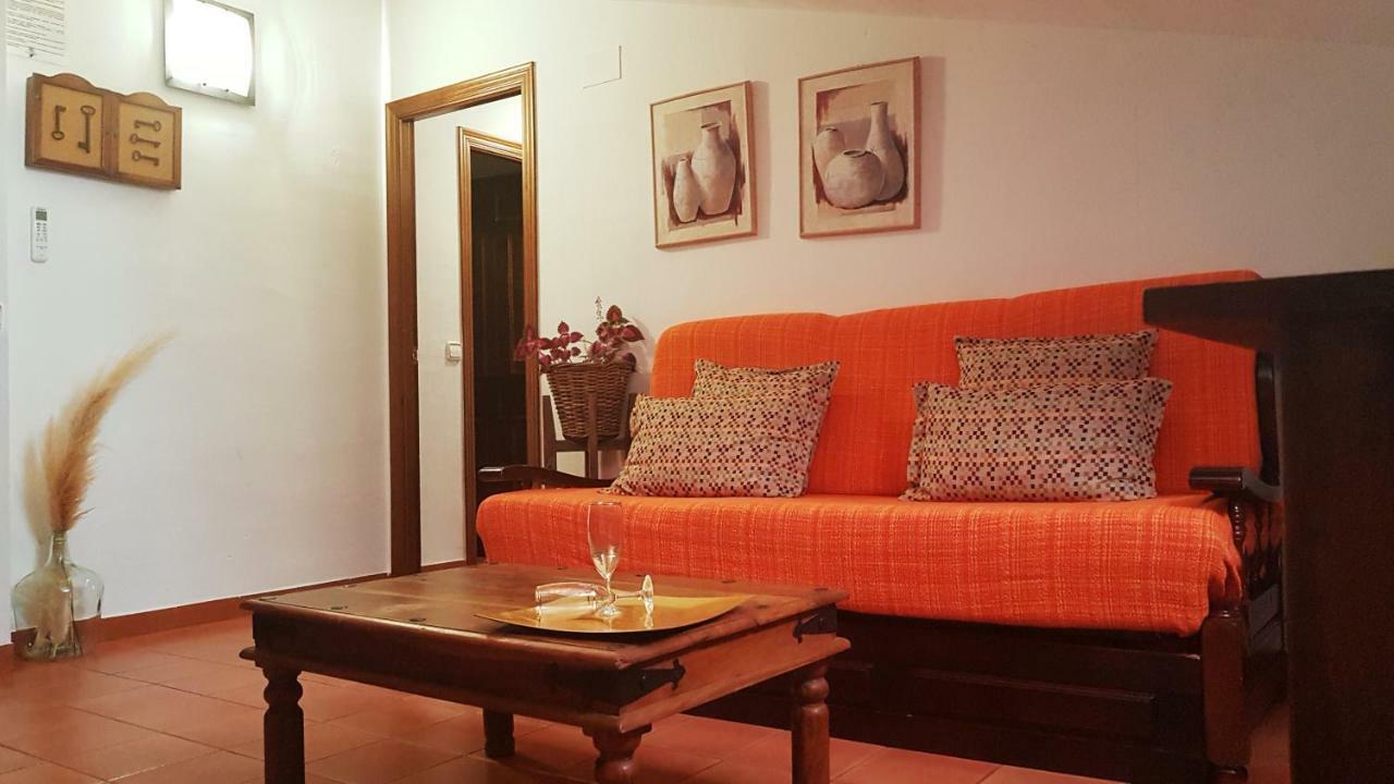 Apartamento 2 4/6 Pax Casa Rural El Sauce. A 2,5 Km De Cuenca Capital Nohales Bagian luar foto