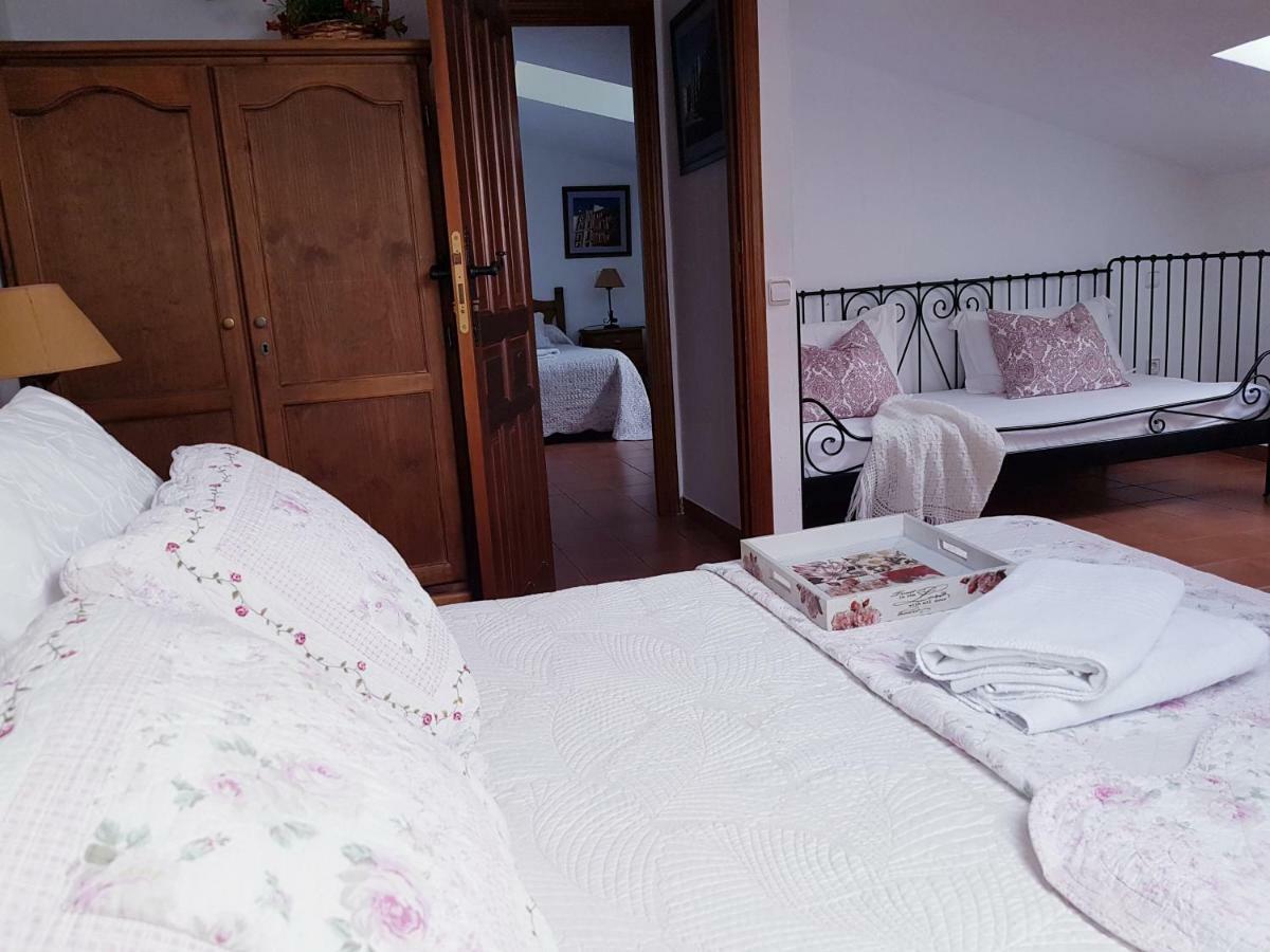 Apartamento 2 4/6 Pax Casa Rural El Sauce. A 2,5 Km De Cuenca Capital Nohales Bagian luar foto