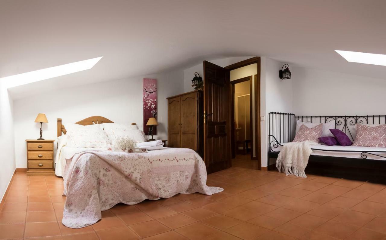 Apartamento 2 4/6 Pax Casa Rural El Sauce. A 2,5 Km De Cuenca Capital Nohales Bagian luar foto
