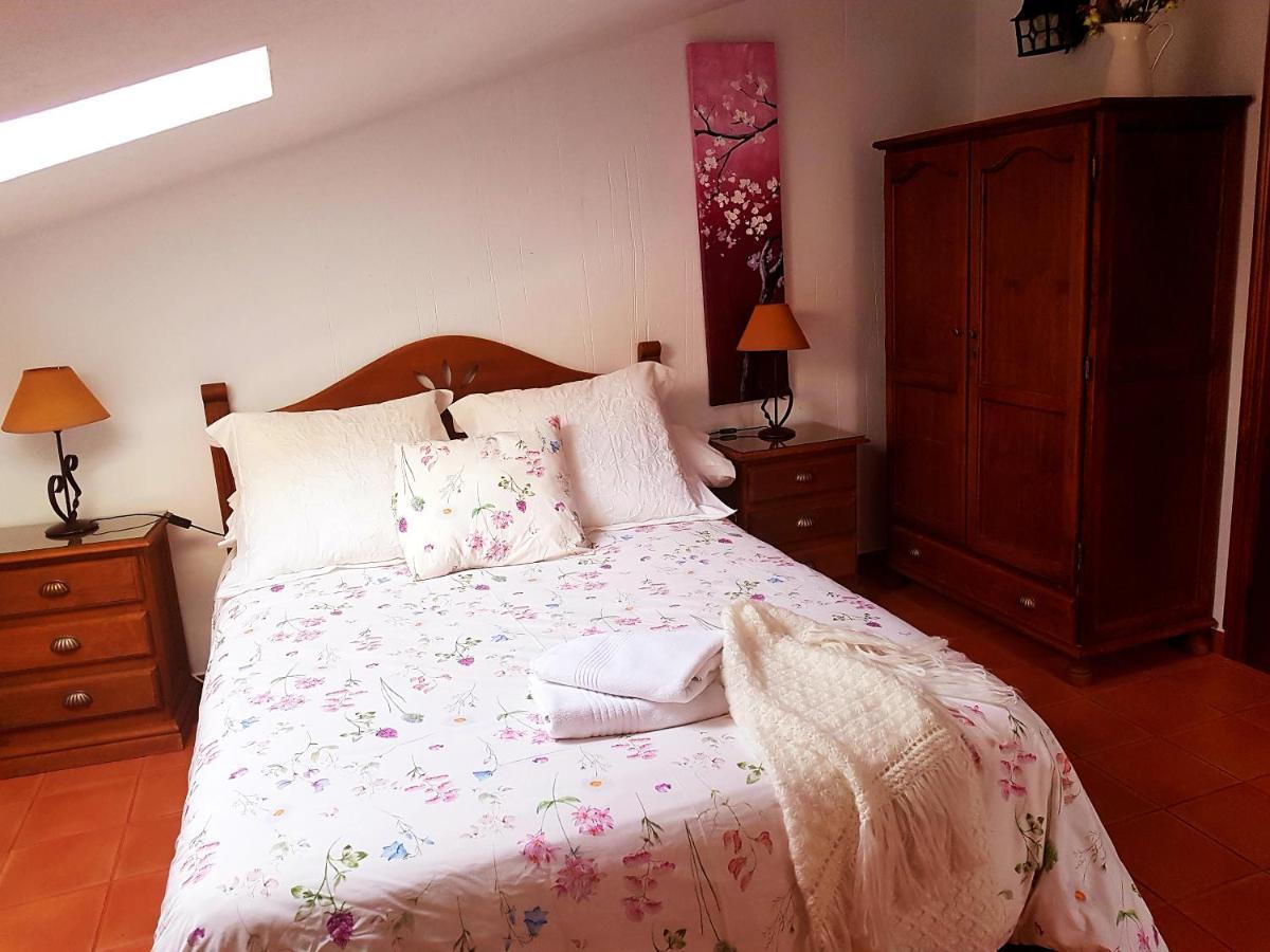 Apartamento 2 4/6 Pax Casa Rural El Sauce. A 2,5 Km De Cuenca Capital Nohales Bagian luar foto